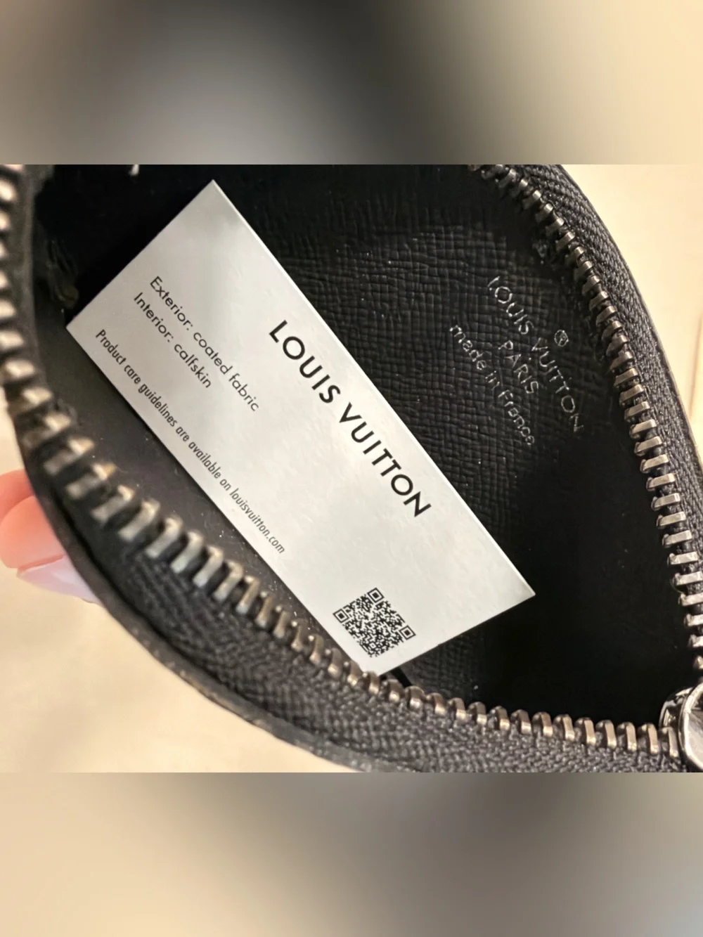 Louis Vuitton Key Pouch Pochette Clés in Monogram Eclipse / Eclipse Reverse